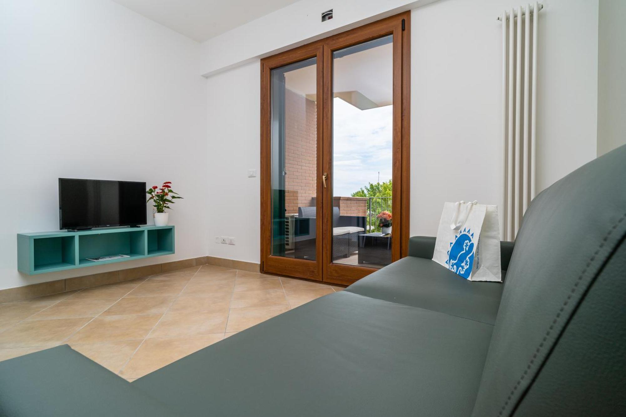 Hotel Club Del Sole Stork Family Collection Giulianova Esterno foto