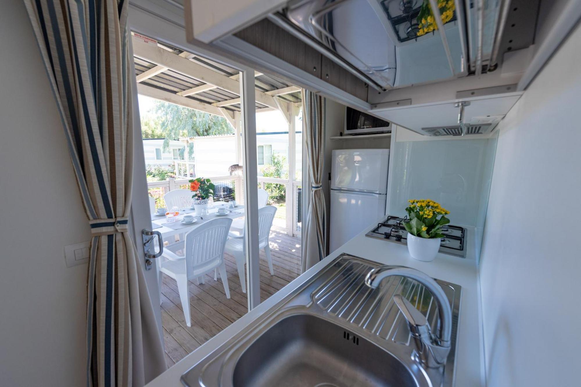 Hotel Club Del Sole Stork Family Collection Giulianova Esterno foto
